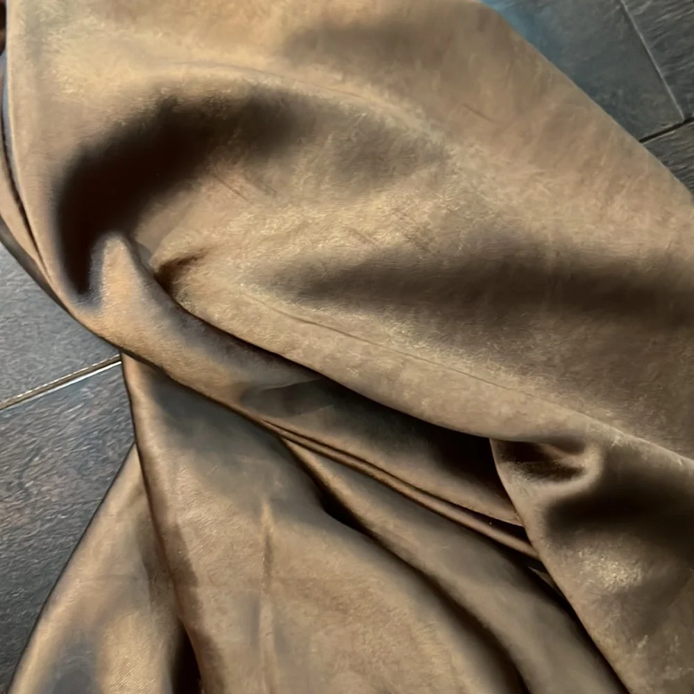OAK & FORT SATIN MIDI BEAUTIFUL COPPER COLOUR - Picture 2 of 3